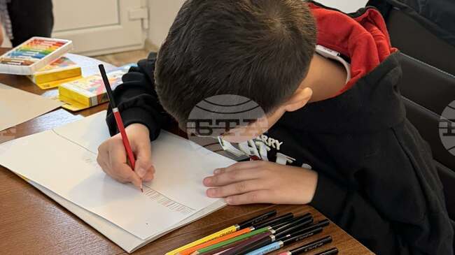 Деца от Сливен пресъздадоха в рисунки класически музикални творби