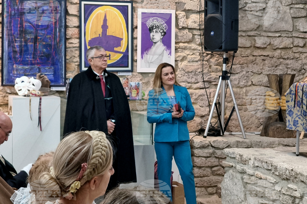 Балчик - Двореца - „Карнавали - Италия”