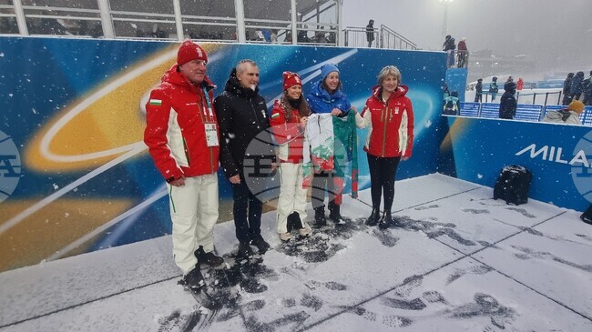 Лора Христова дари свой състезателен екип на Олимпийския музей в Лозана 