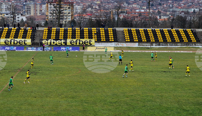 Миньор (Перник) гостува на "Гнездо на орли" в търсене на първи точки под ръководството на Велислав Вуцов 