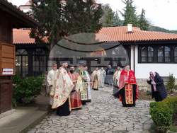 Кюстендил - икона на Свети Гавриил Ургебадзе - посрещане