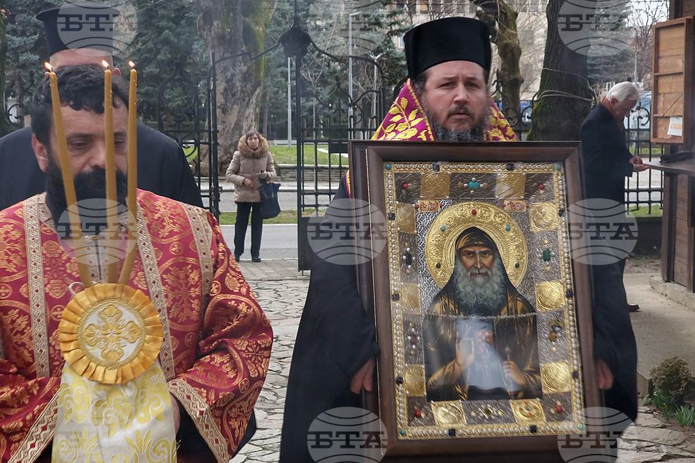 В Кюстендил бе посрещната икона със светите мощи на свети Гавриил Ургебадзе