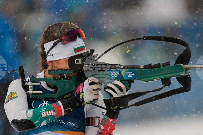 Лора Христова завърши на осма позиция на 15 километра индивидуално от Световната купа по биатлон