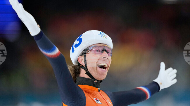 Нидерландският ветеран Йорит Бергсма завоюва златото в масовия старт на бързо пързаляне с кънки на Игрите в Милано-Кортина