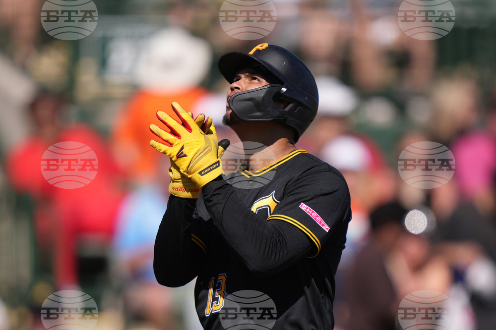 Pirates Orioles Spring Baseball