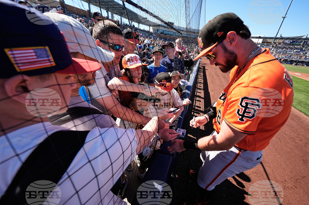 Giants Mariners Spring Baseball