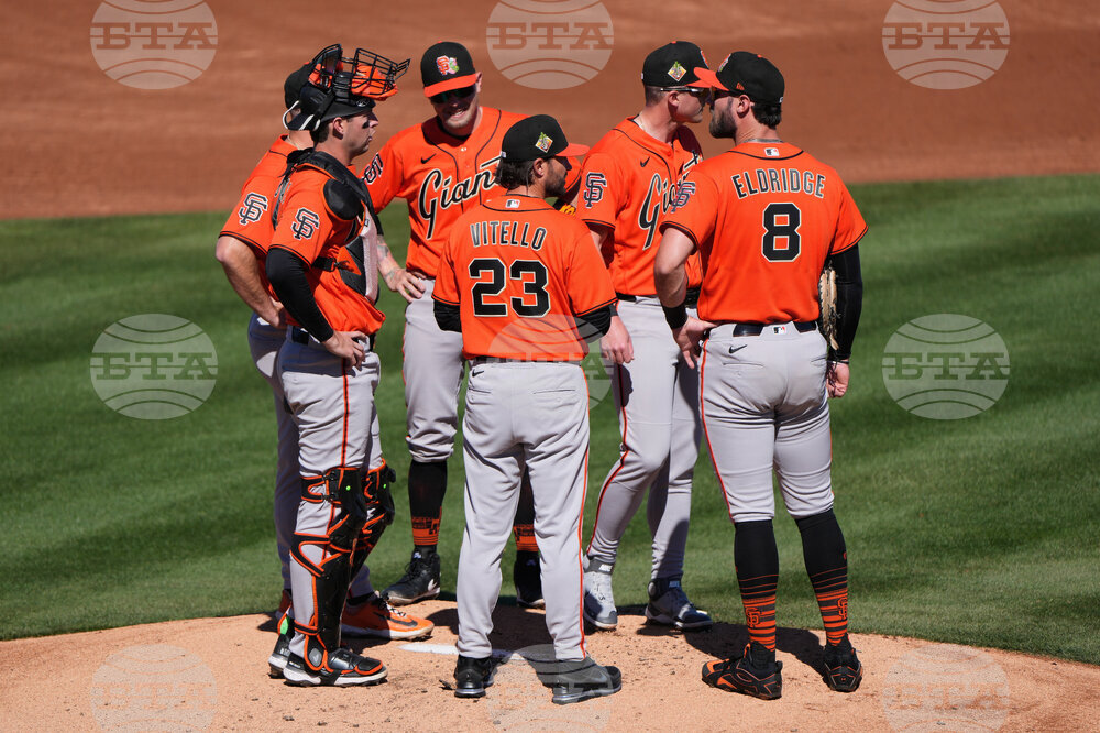 Giants Mariners Spring Baseball