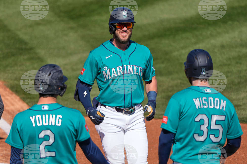 Giants Mariners Spring Baseball