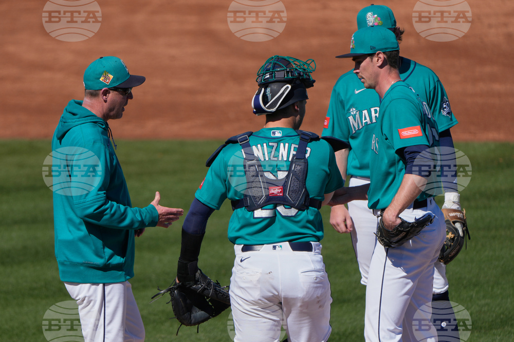 Giants Mariners Spring Baseball