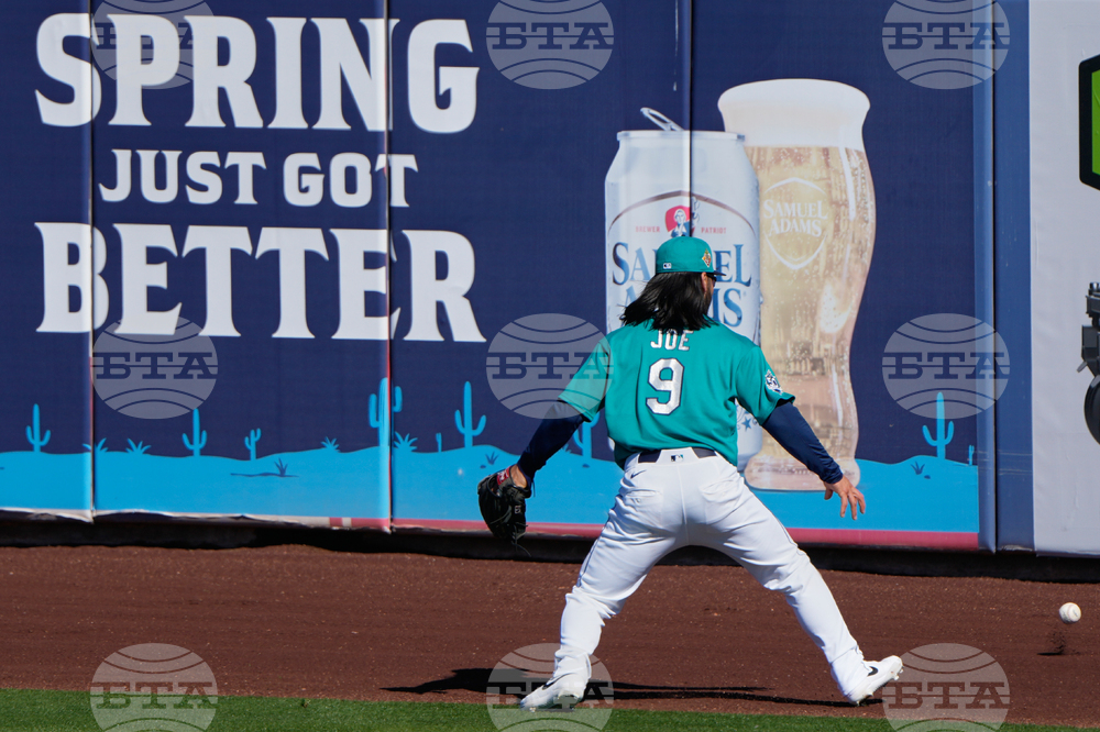 Giants Mariners Spring Baseball