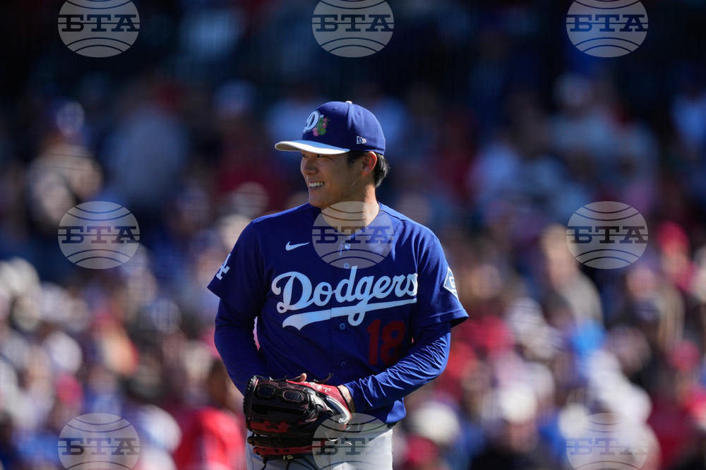 Dodgers Angles Spring Baseball