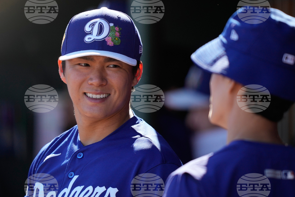 Dodgers Angles Spring Baseball