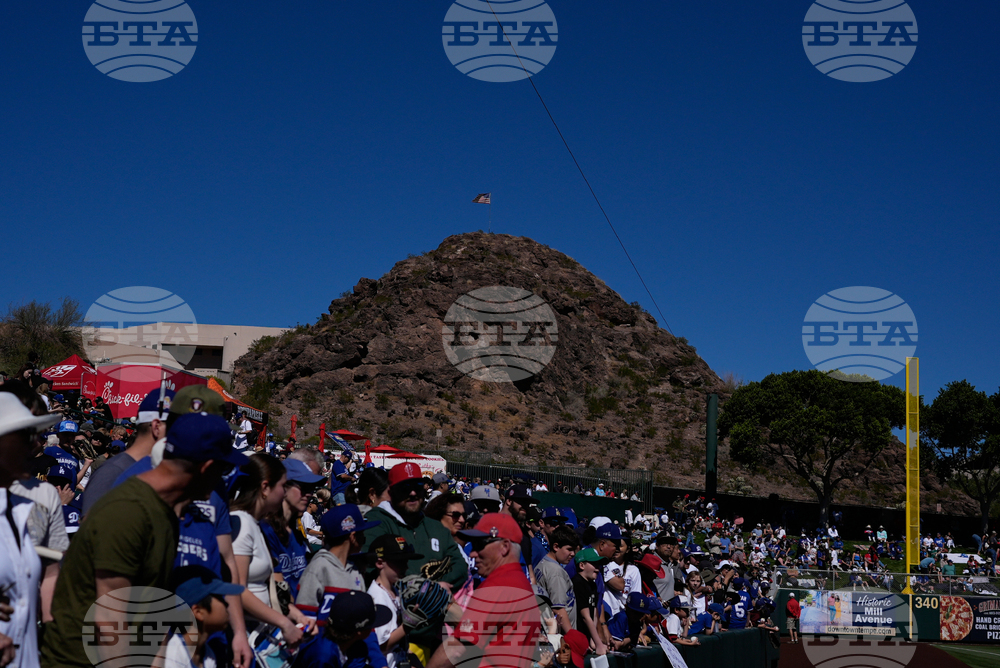 Dodgers Angles Spring Baseball