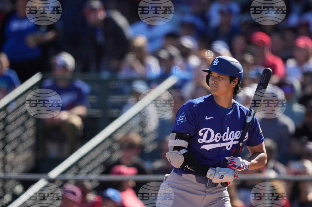 Dodgers Angles Spring Baseball