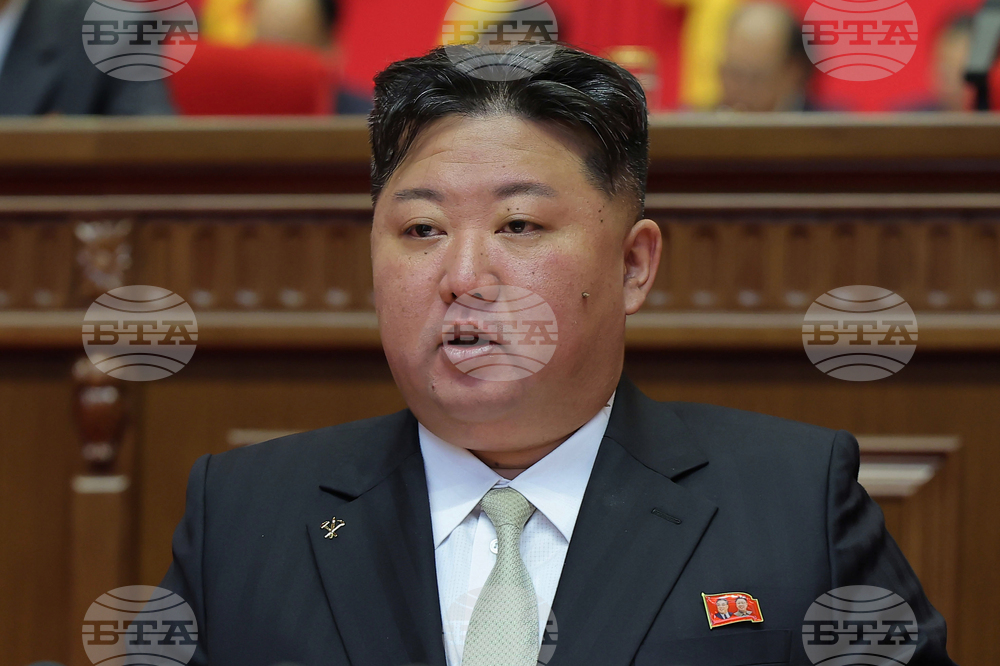 Ким Чен-ун е присъствал на изпитания на разрушител и на крилата ракета, съобщи официалната агенция на Северна Корея