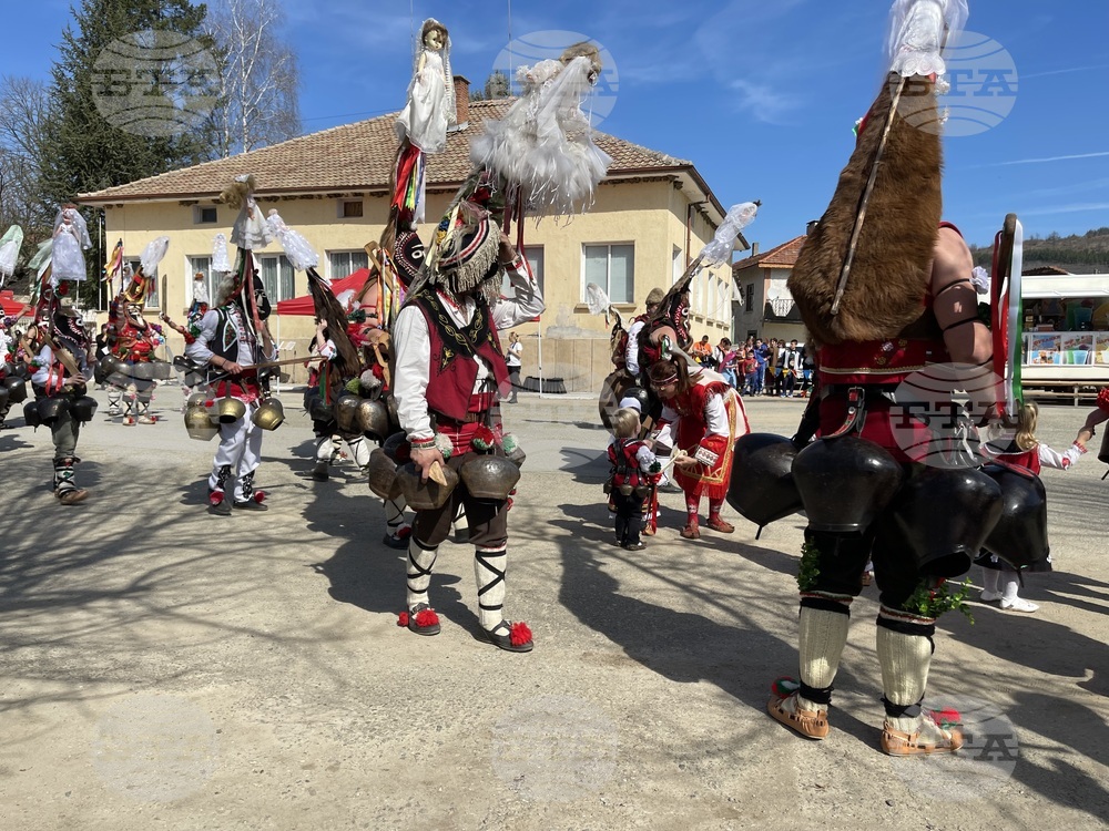 Село Турия -кукерски фестивал