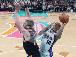 Kings Spurs Basketball