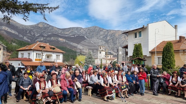 Село Згориград - празник