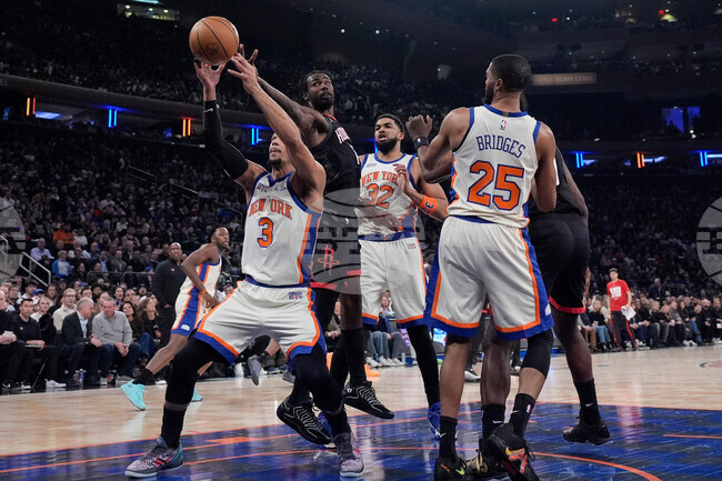 Rockets Knicks Basketball