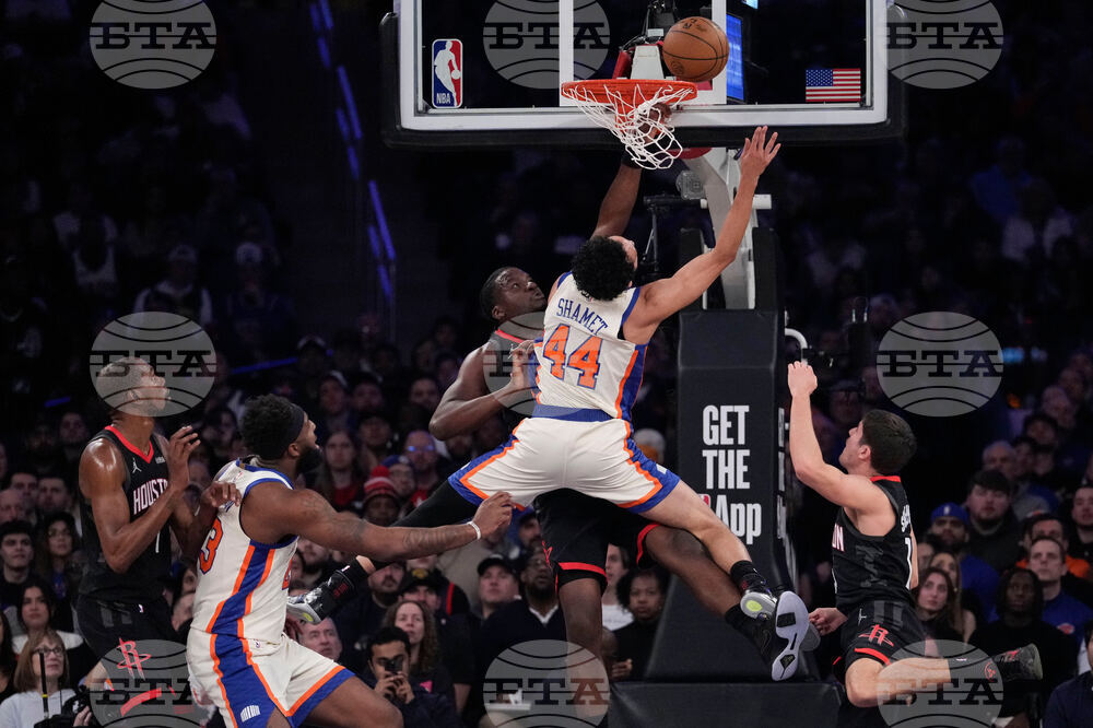 Rockets Knicks Basketball