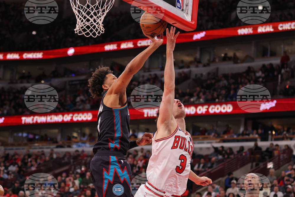 Pistons Bulls Basketball