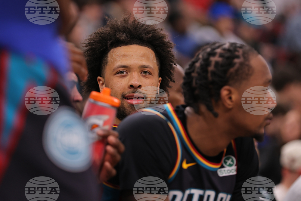 Pistons Bulls Basketball