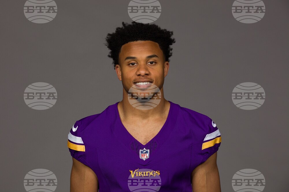 Vikings Moore Death Football