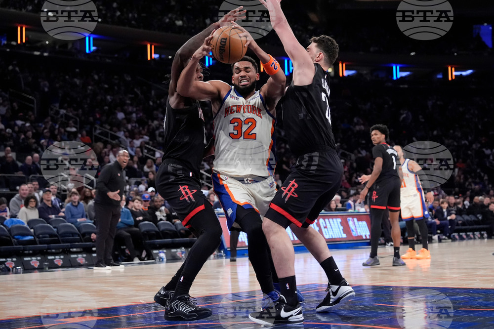 Rockets Knicks Basketball