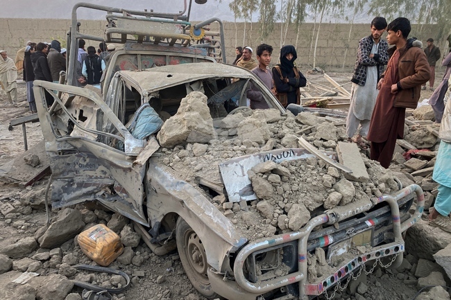 Афганистан обвини Пакистан, че е атакувал граждански обекти при въздушни удари