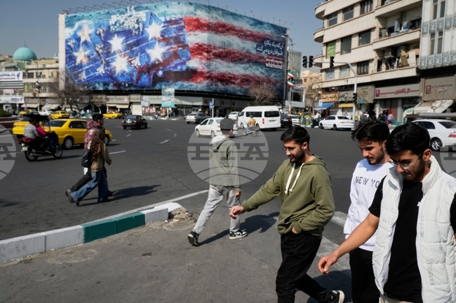 Напрежението между САЩ и Иран продължава да е водеща тема в западния печат 