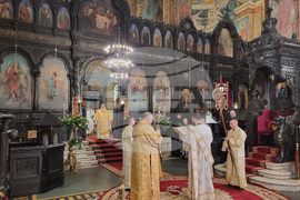 Варна - Неделя Сиропустна - Божествена света литургия