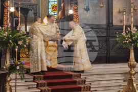 Варна - Неделя Сиропустна - Божествена света литургия