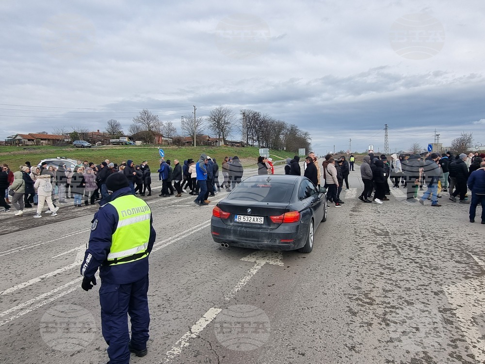 Елхово - акция - блокиран път I-7