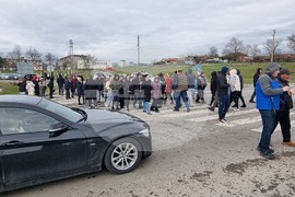 Елхово - акция - блокиран път I-7