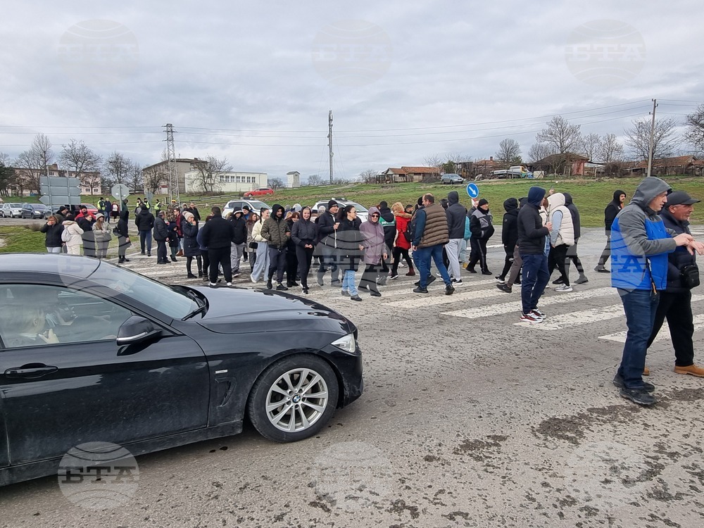 Елхово - акция - блокиран път I-7