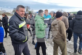 Елхово - акция - блокиран път I-7