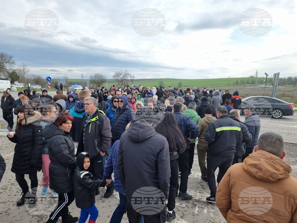 Елхово - акция - блокиран път I-7