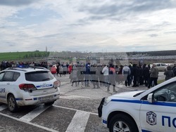 Елхово - акция - блокиран път I-7