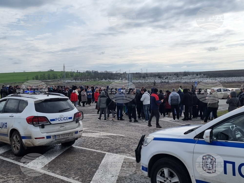 Елхово - акция - блокиран път I-7