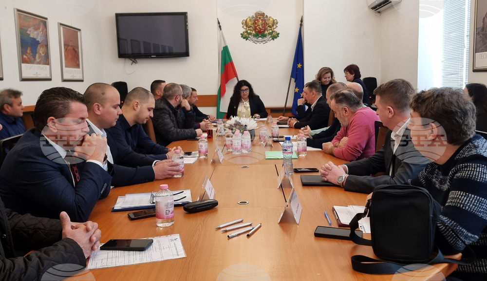 Варна - Районна избирателна комисия - консултации