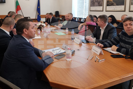 Варна - Районна избирателна комисия - консултации