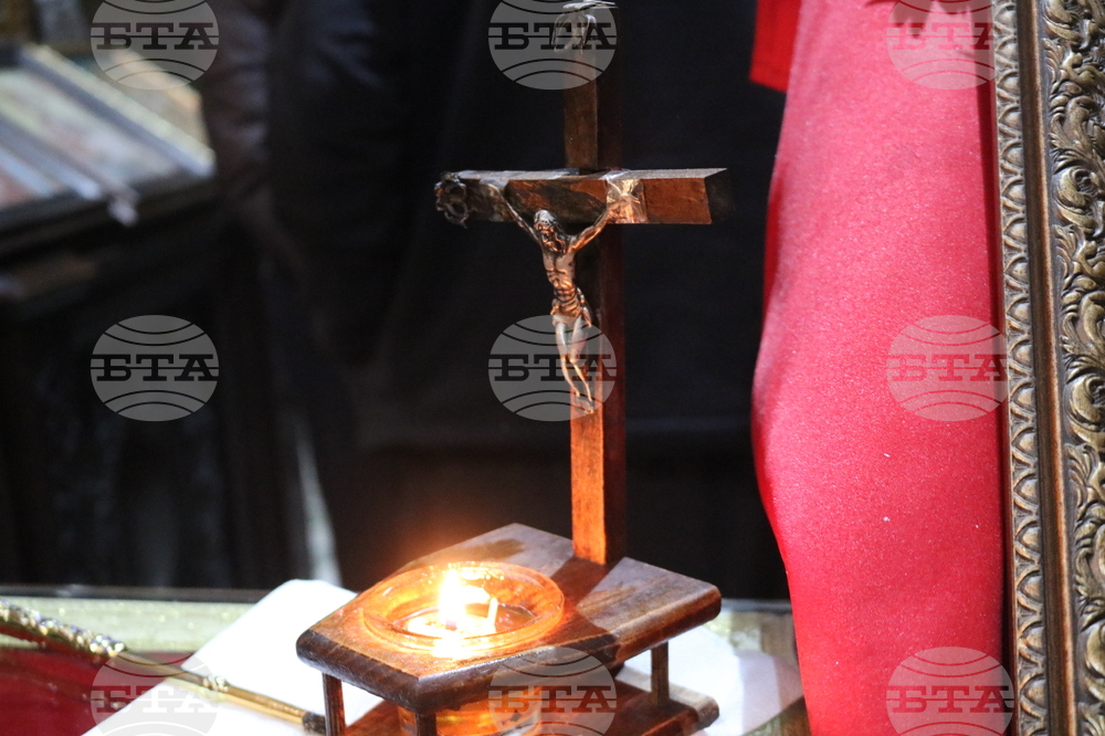 Добрич - Сиропустна неделя - литургия