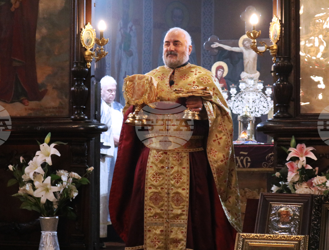 Добрич - Сиропустна неделя - литургия