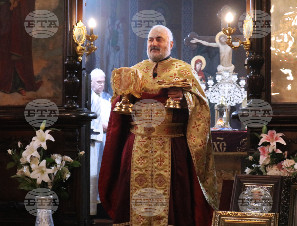 Добрич - Сиропустна неделя - литургия