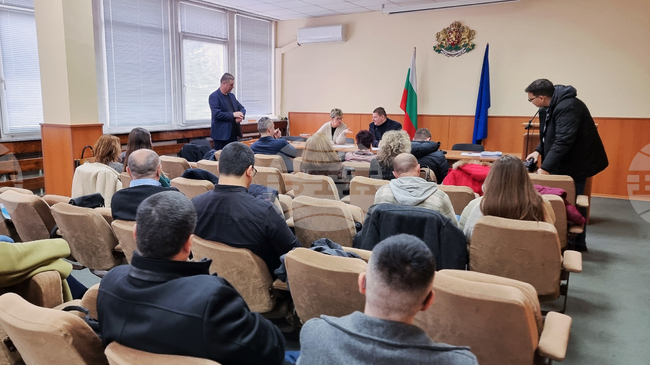 Партиите постигнаха съгласие за председател на Районната избирателна комисия в Добрич, ЦИК ще трябва да се произнесе за състава ѝ  