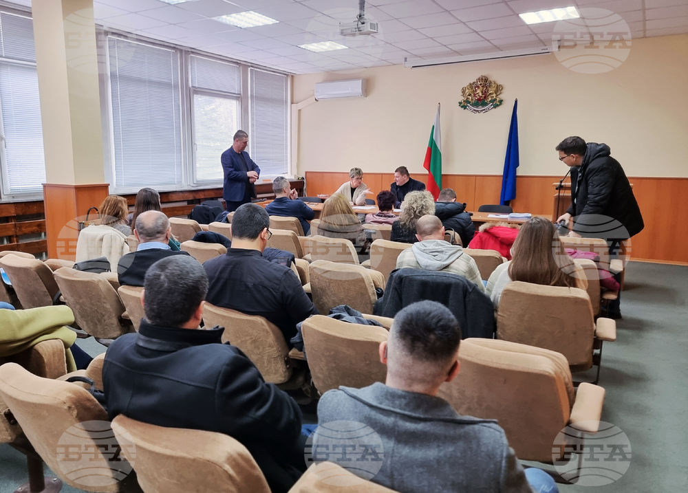 Добрич - Областна администрация - консултации