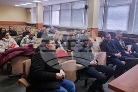 Добрич - Областна администрация - консултации