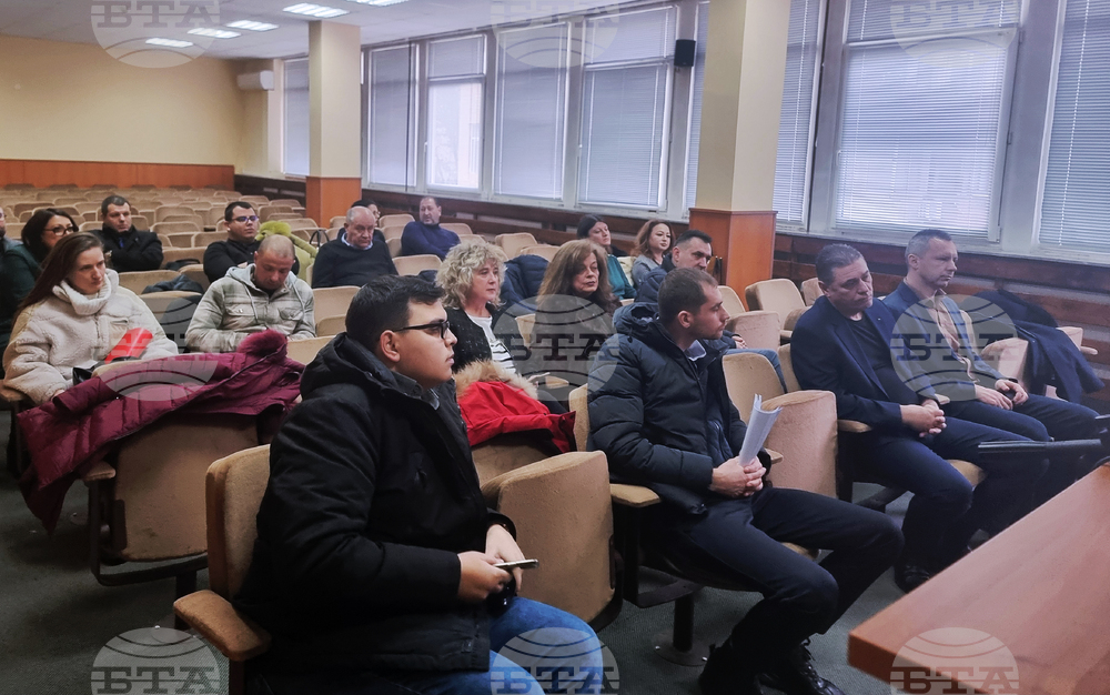 Добрич - Областна администрация - консултации