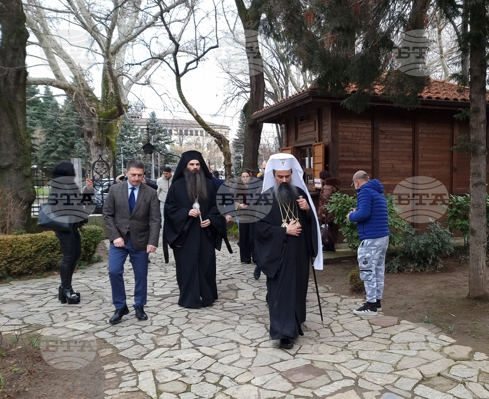 Кюстендил - патриарх Даниил - литургия