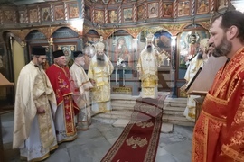 Кюстендил - патриарх Даниил - литургия